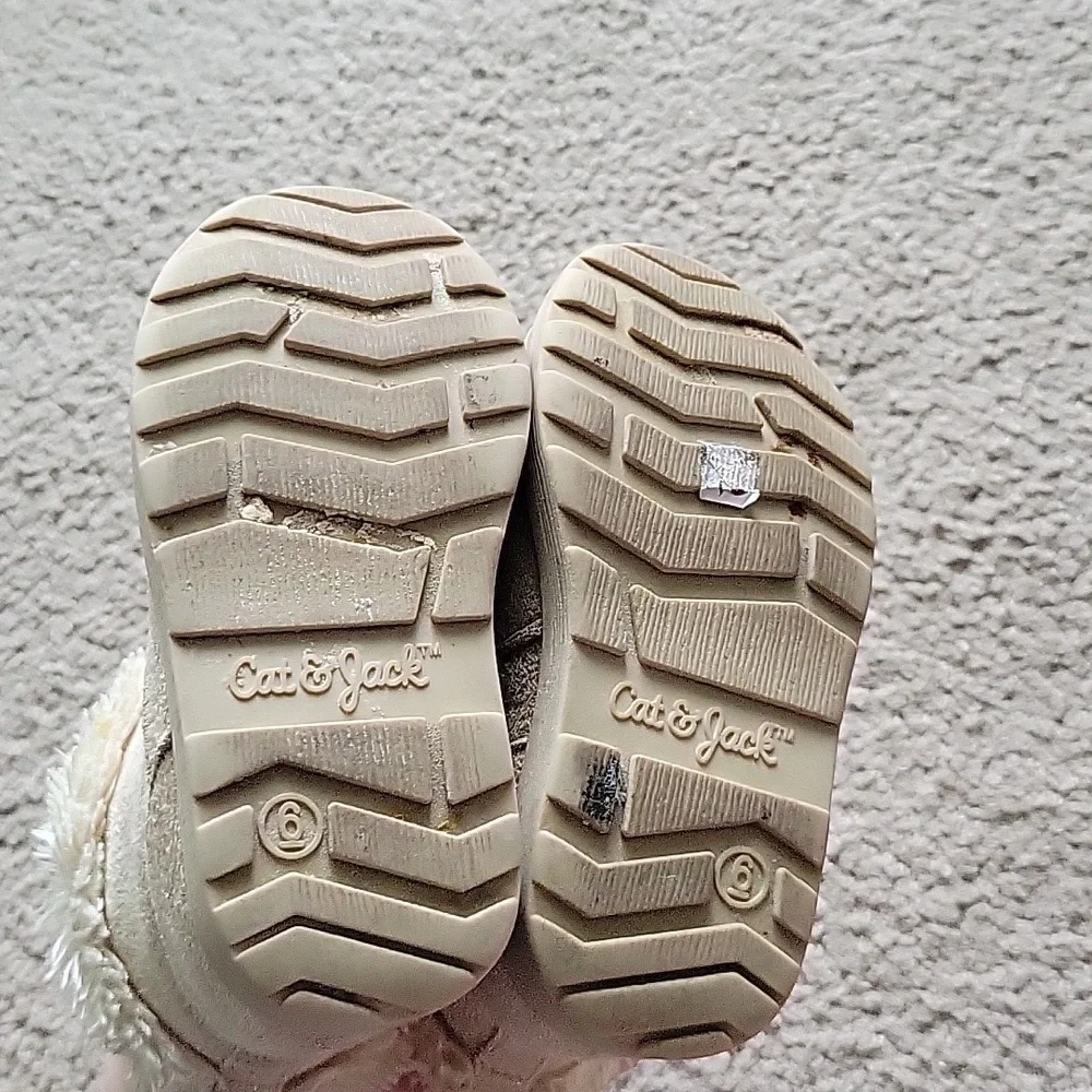 Cat & Jack Toddler Girl's Boots - Picture 8 of 9